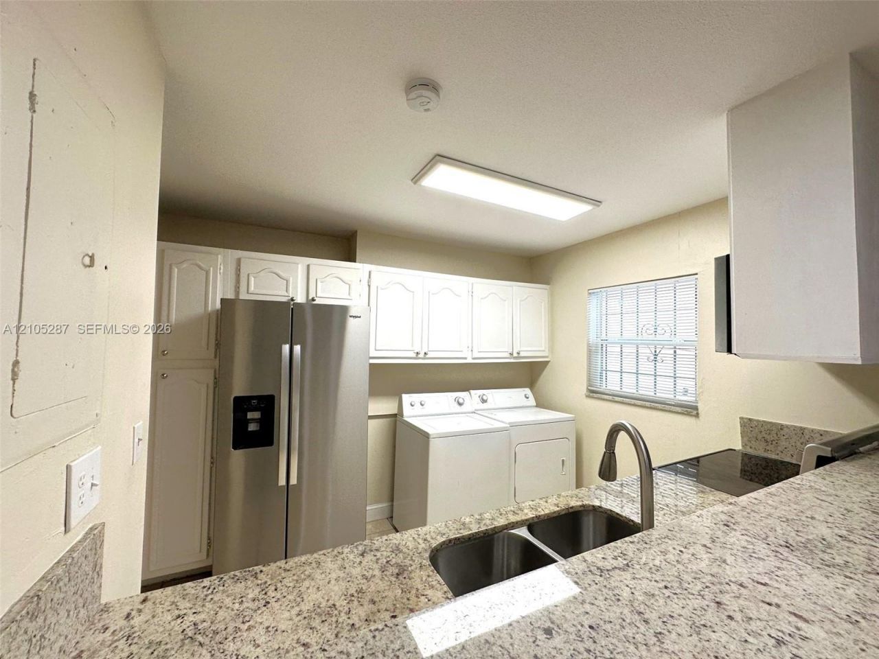 6731 Kingsmoor Way, Unit 6731, Miami Lakes, FL 33014 Photo