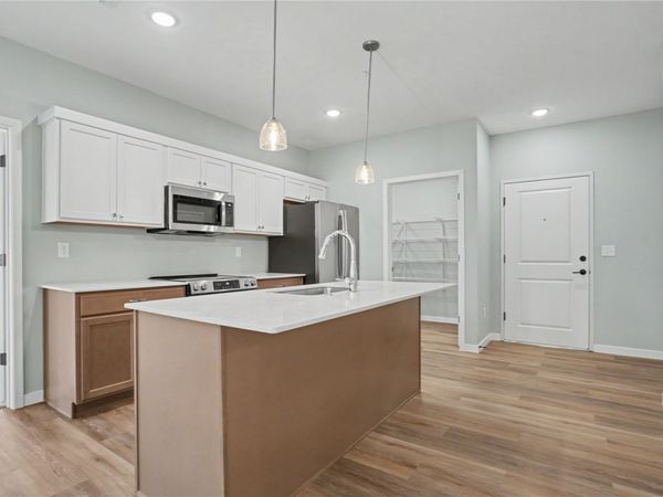 4428 Deer Creek Road , Unit 210, Iowa City, IA 52246