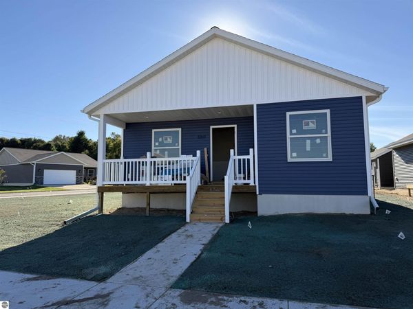897 Sepia Street, Traverse City, MI 49696