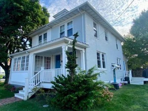 902 N 9TH STREET, WYOMISSING, PA 19610