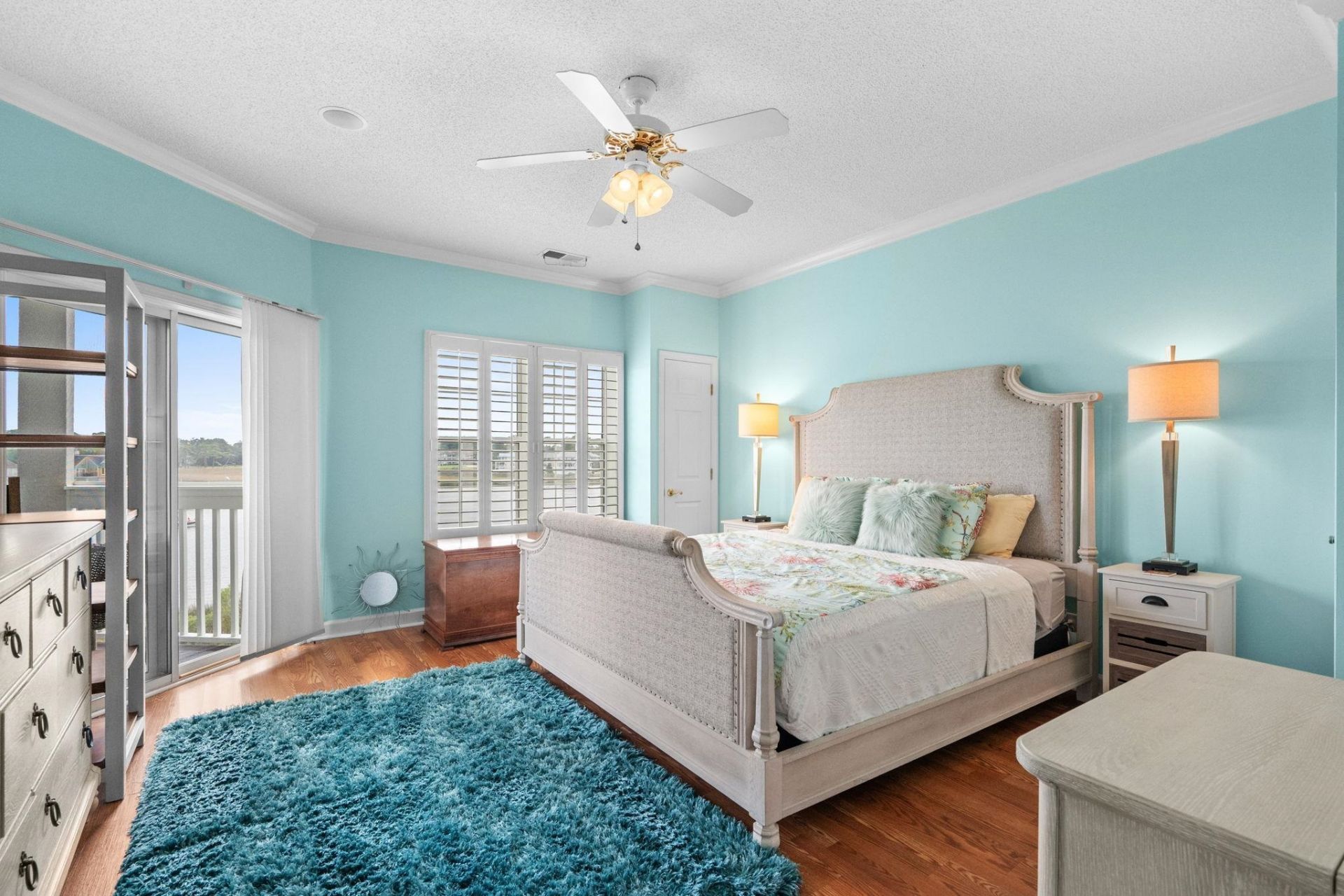 4425 Eastport Blvd.  Photo 19