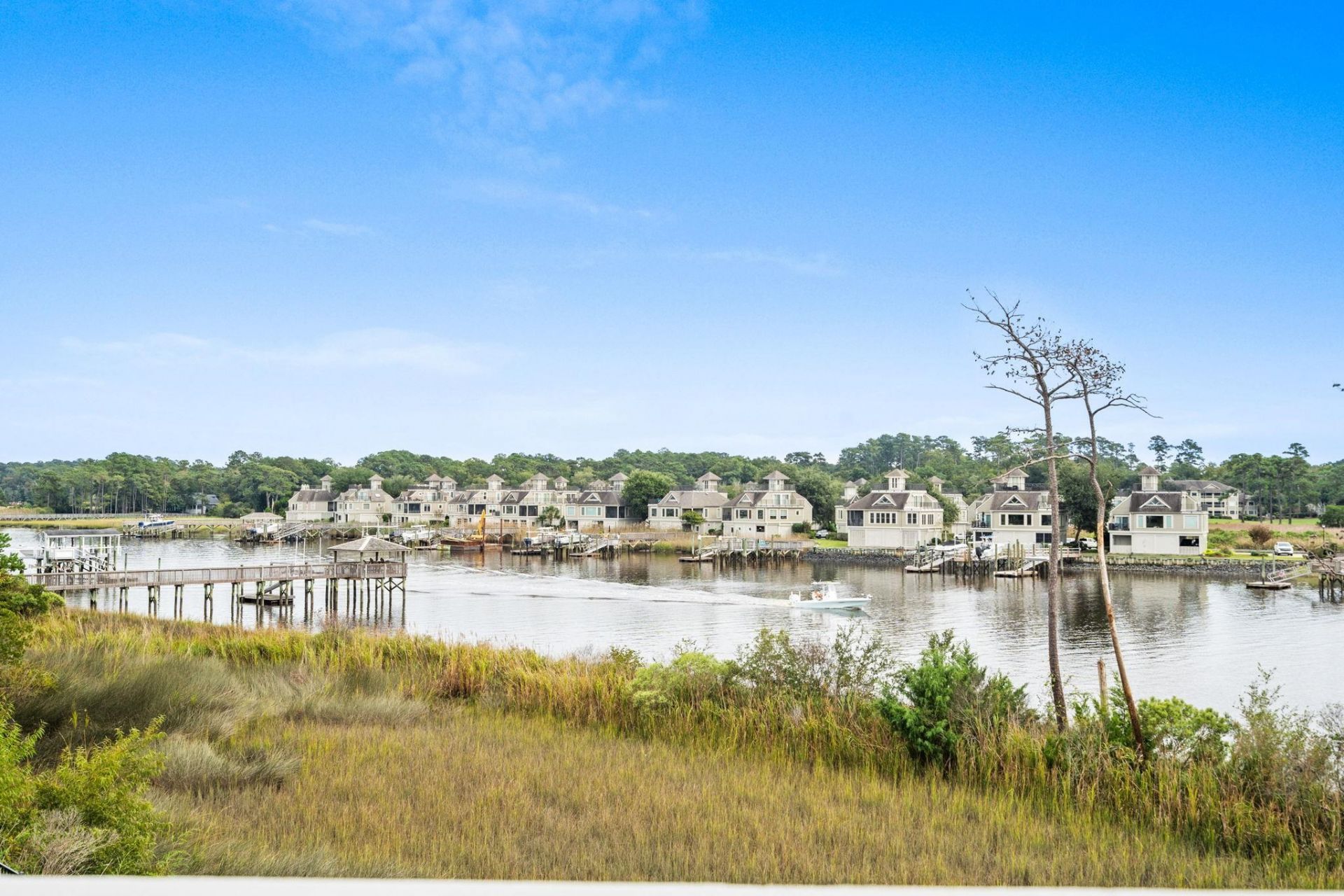4425 Eastport Blvd.  Photo 43