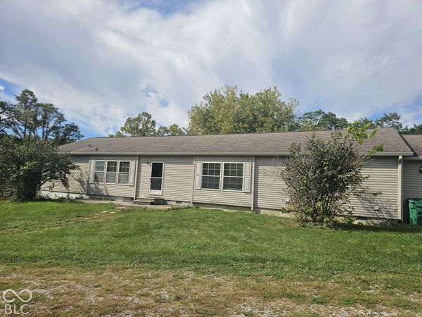 7046 S County Road 275 E, Clayton, IN 46118