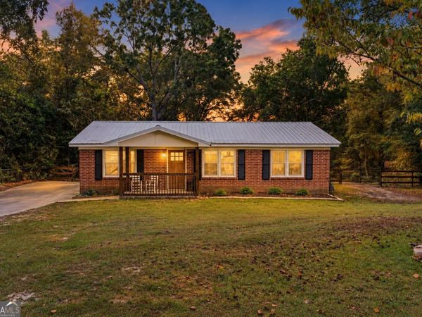 139 Oakwood Drive, Macon, GA 31211
