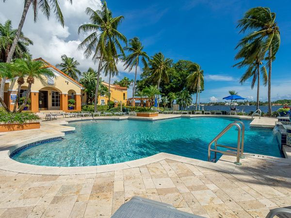 145 YACHT CLUB Way, Unit 109, Hypoluxo, FL 33462