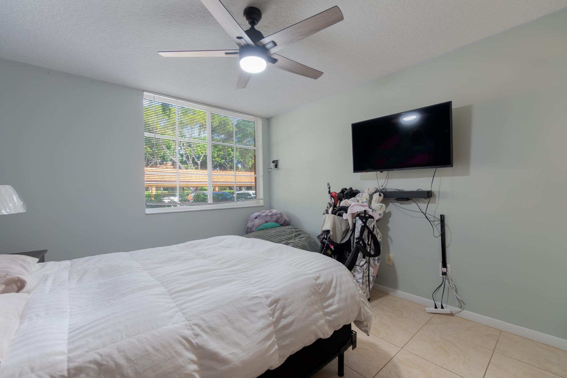 145 Yacht Club Way, Unit 109, Hypoluxo, FL 33462 Photo