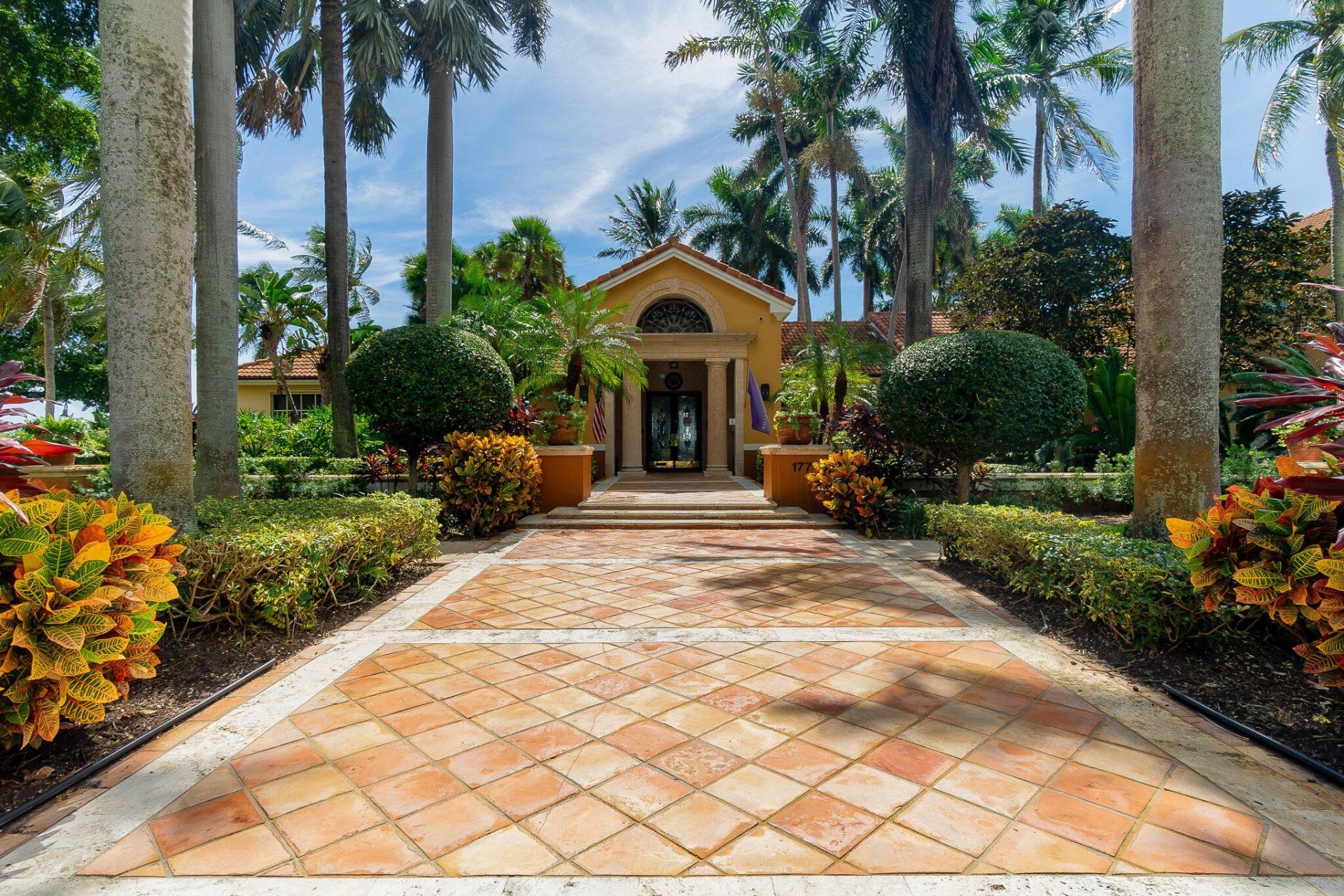 145 Yacht Club Way, Unit 109, Hypoluxo, FL 33462 Photo