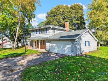 904 Middle Road, Rush, NY 14543