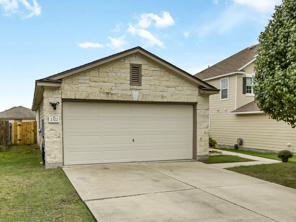 2322 Kuykendall DR, Georgetown, TX 78626