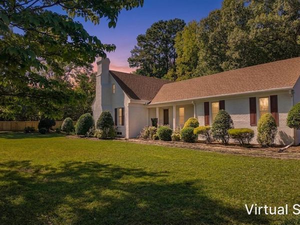 101 Forest Drive , Clinton, NC 28328