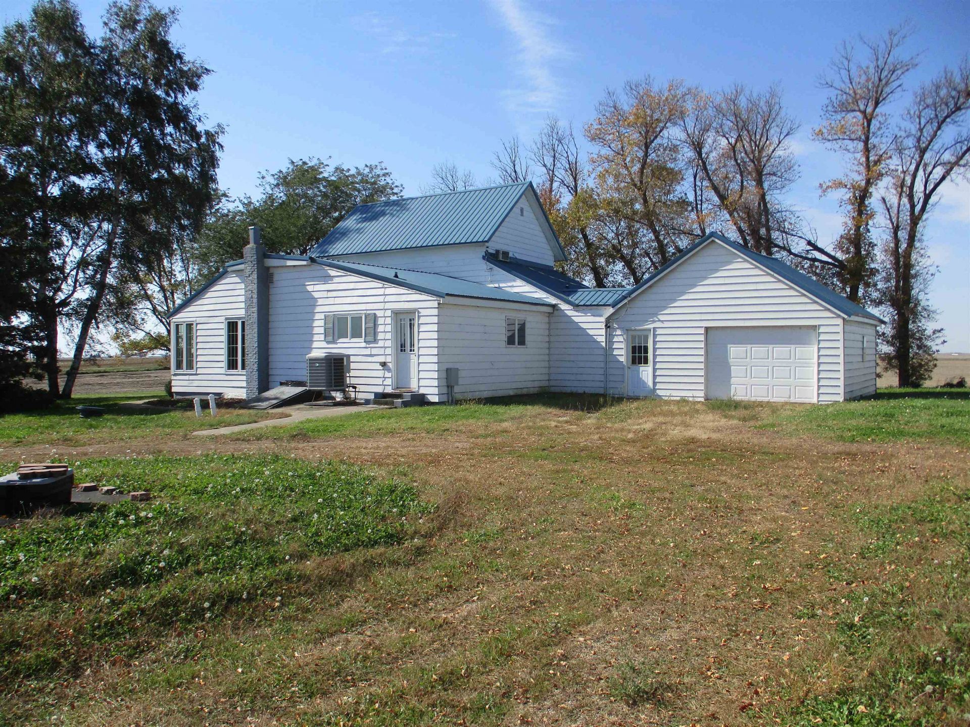 5143 360th Street, Cylinder, IA 50528 Main Photo