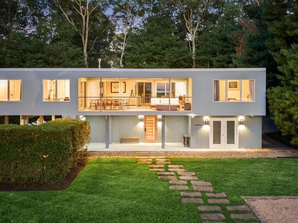 1039 Springs Fireplace Road , East Hampton, NY 11937