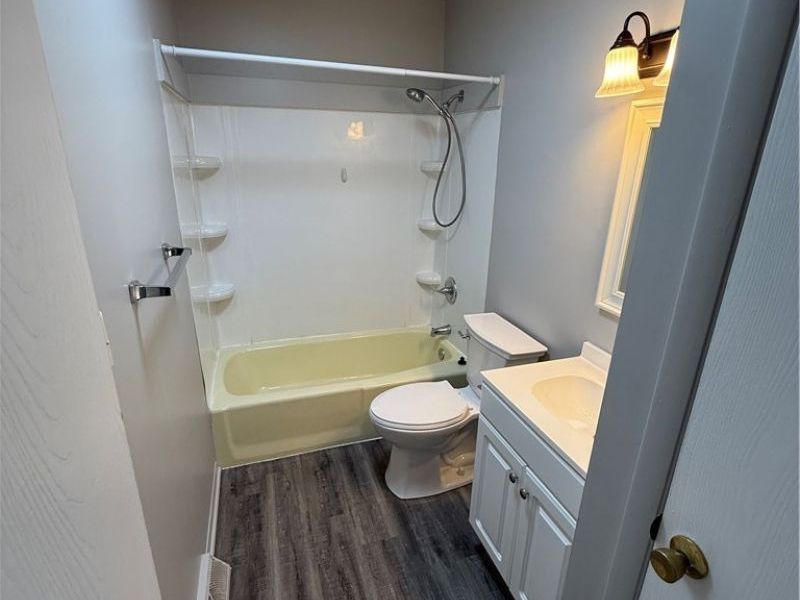 1031 Grant Avenue NW, New Philadelphia, OH 44663 Photo 9