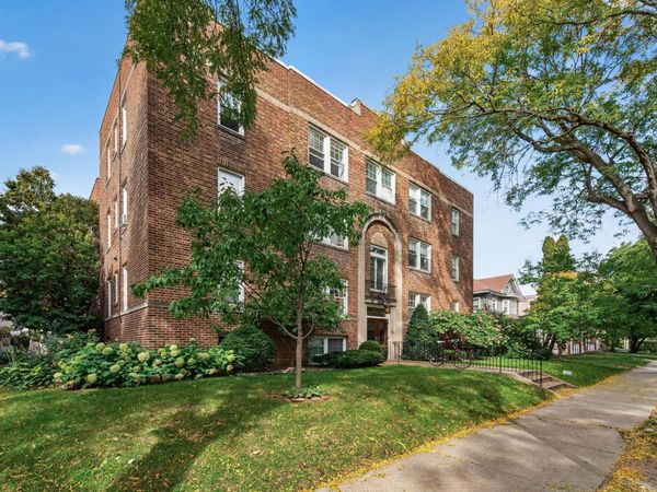 2716 Humboldt Avenue S, Unit 301, Minneapolis, MN 55408