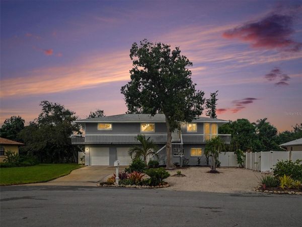 2208 78TH STREET W, BRADENTON, FL 34209