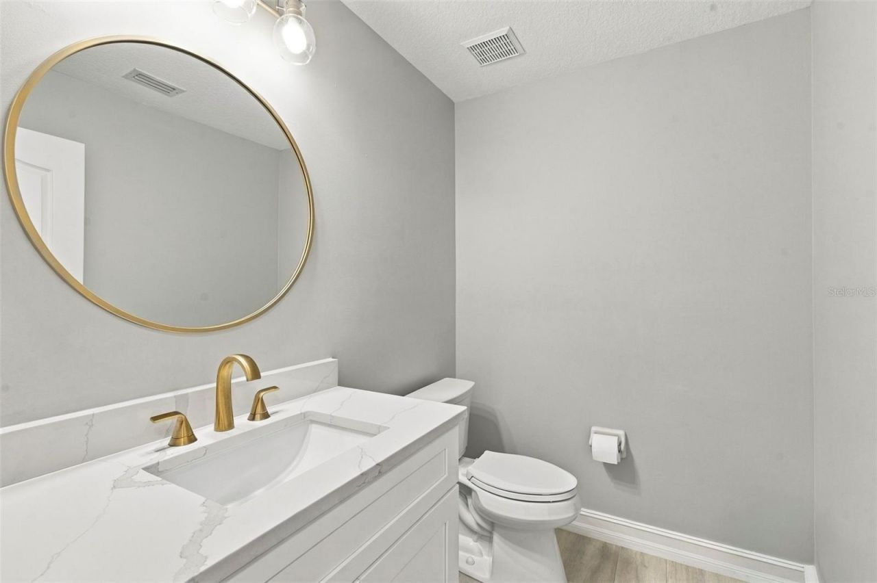 9925 Sago Point Drive, Seminole, FL 33777 Photo