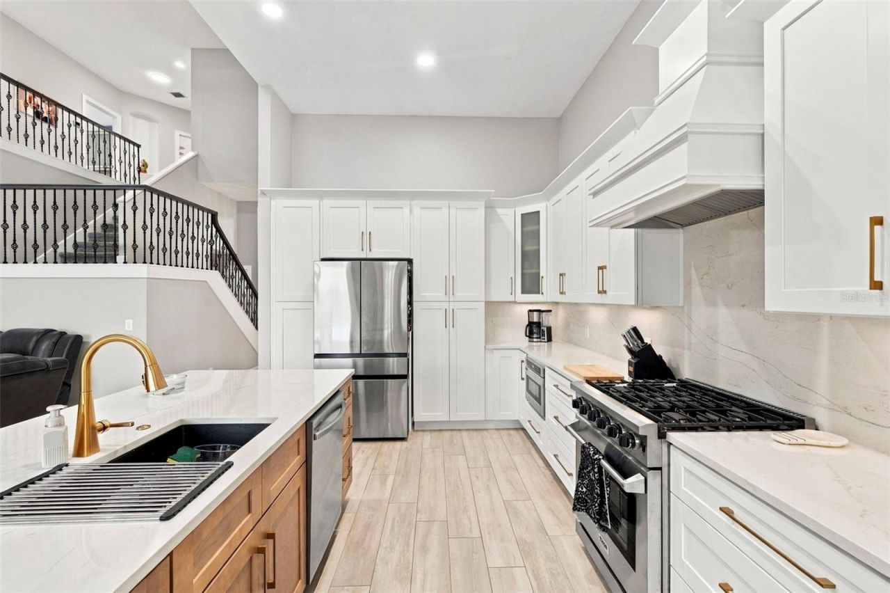 9925 Sago Point Drive, Seminole, FL 33777 Photo
