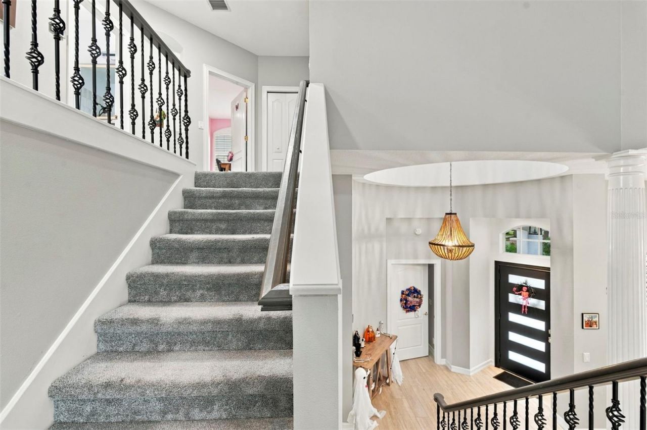 9925 Sago Point Drive, Seminole, FL 33777 Photo