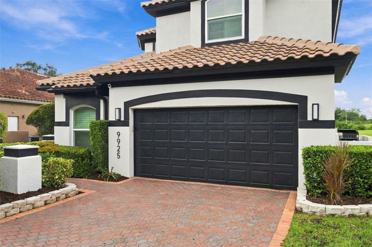 9925 Sago Point Drive, Seminole, FL 33777 Photo