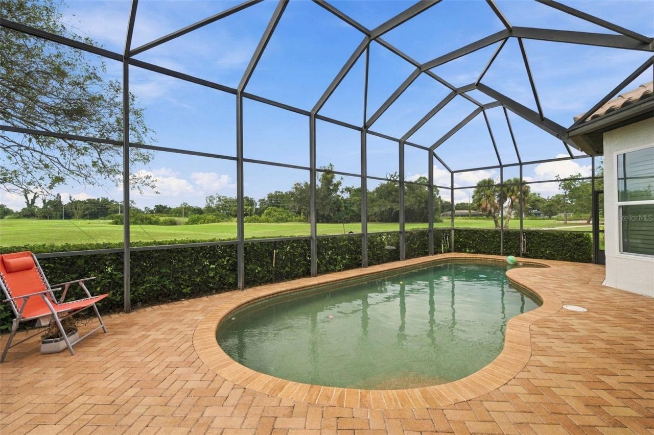9925 Sago Point Drive, Seminole, FL 33777 Photo