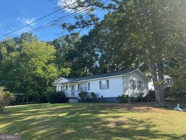 3032 36th Avenue, Lanett, AL 36863