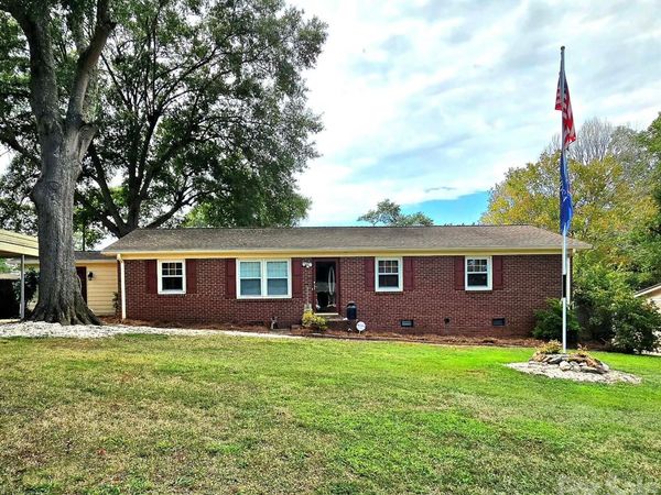 4107 Windwood Drive , Gastonia, NC 28056