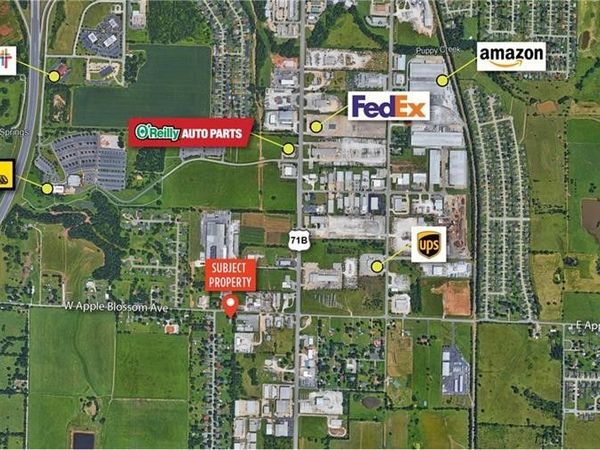 107 W Apple Blossom Avenue , Springdale, AR 72745