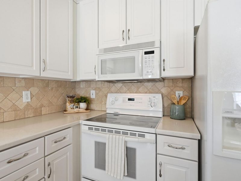 4933 Tempe Road , Powell, OH 43065 Photo 8