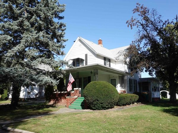 1183 N Prairie Street, Galesburg, IL 61401