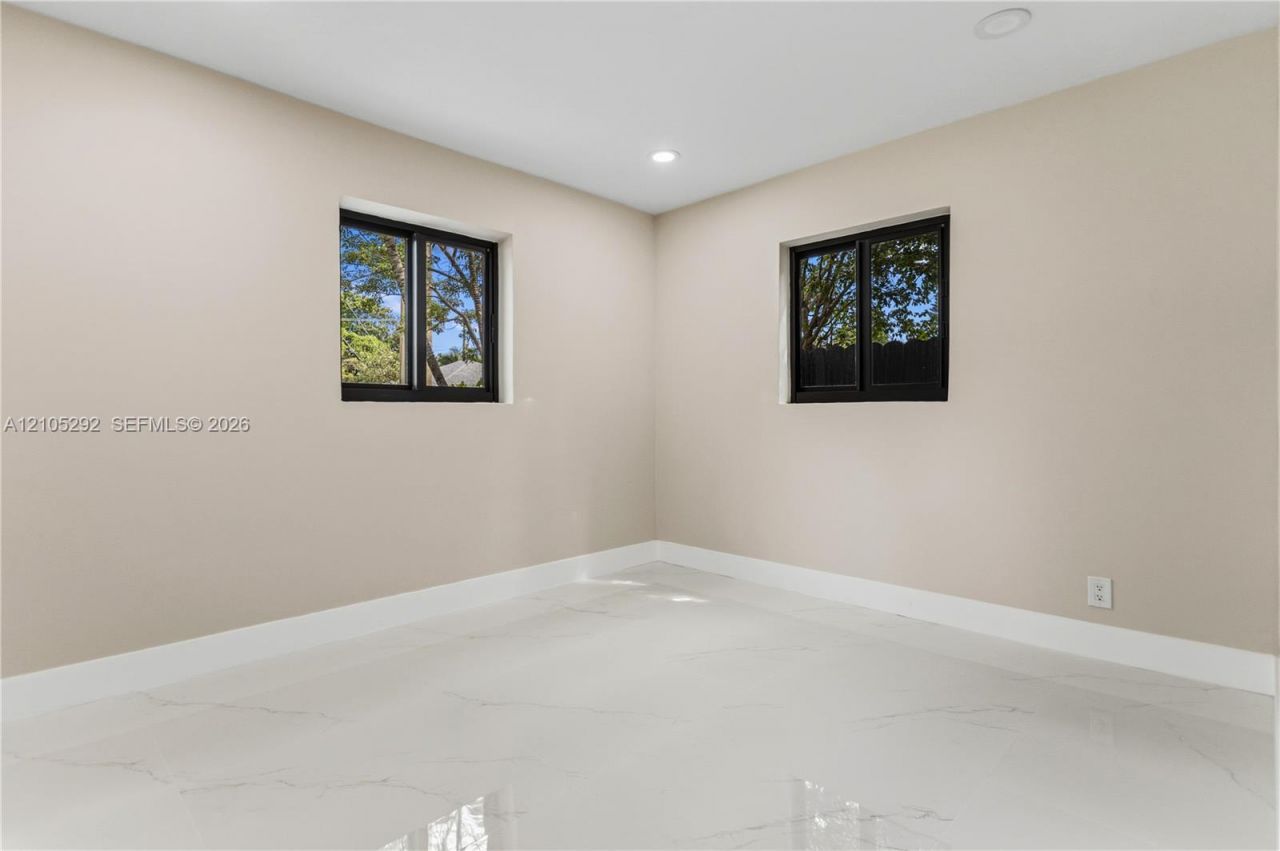 1480 NE 28th St, Pompano Beach, FL 33064 Photo