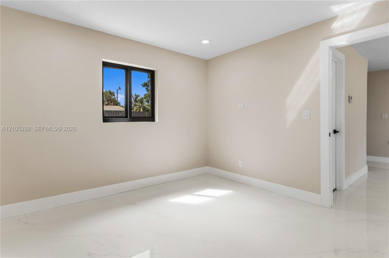 1480 NE 28th St, Pompano Beach, FL 33064 Photo