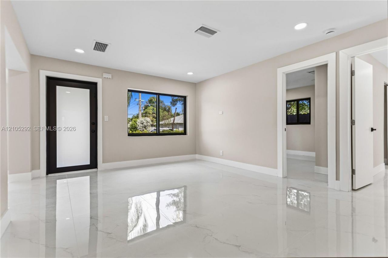 1480 NE 28th St, Pompano Beach, FL 33064 Photo