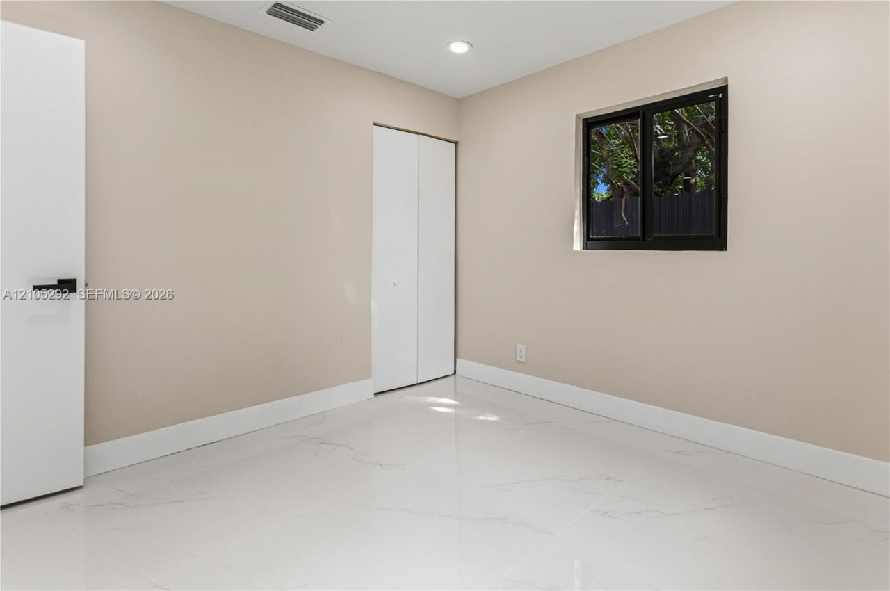 1480 NE 28th St, Pompano Beach, FL 33064 Photo