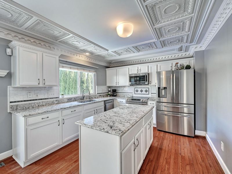 6248 Castle Oak Drive, Florence, KY 41042 Photo 8