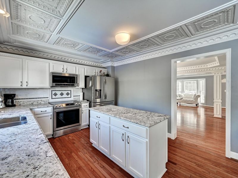 6248 Castle Oak Drive, Florence, KY 41042 Photo 9