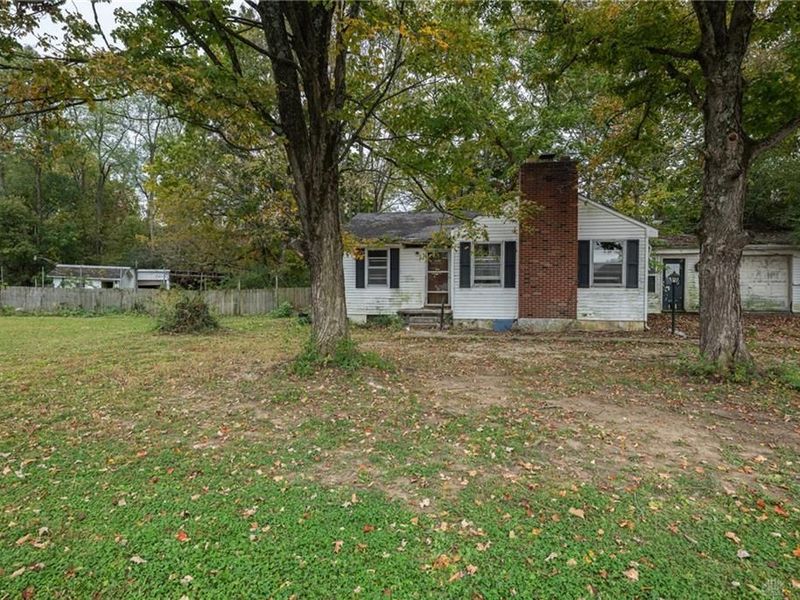9541 Clyo Road, Dayton, OH 45458 Photo 3