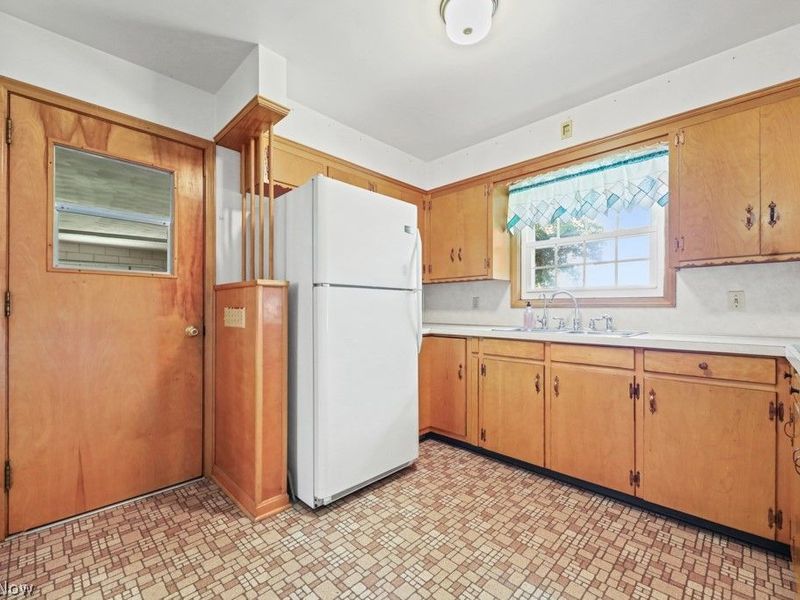 1930 Valley Road, Salem, OH 44460 Photo 5
