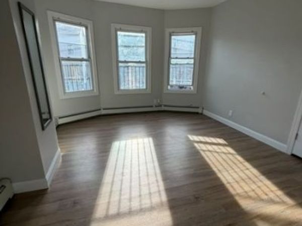 136 Belmont Ave, Paterson, NJ 07522