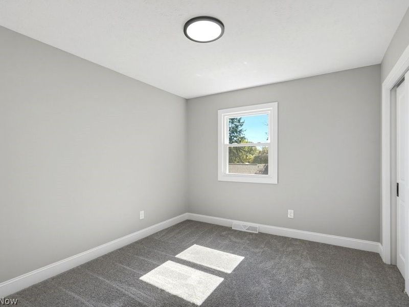 3246 E Waterloo Road, Akron, OH 44312 Photo 26
