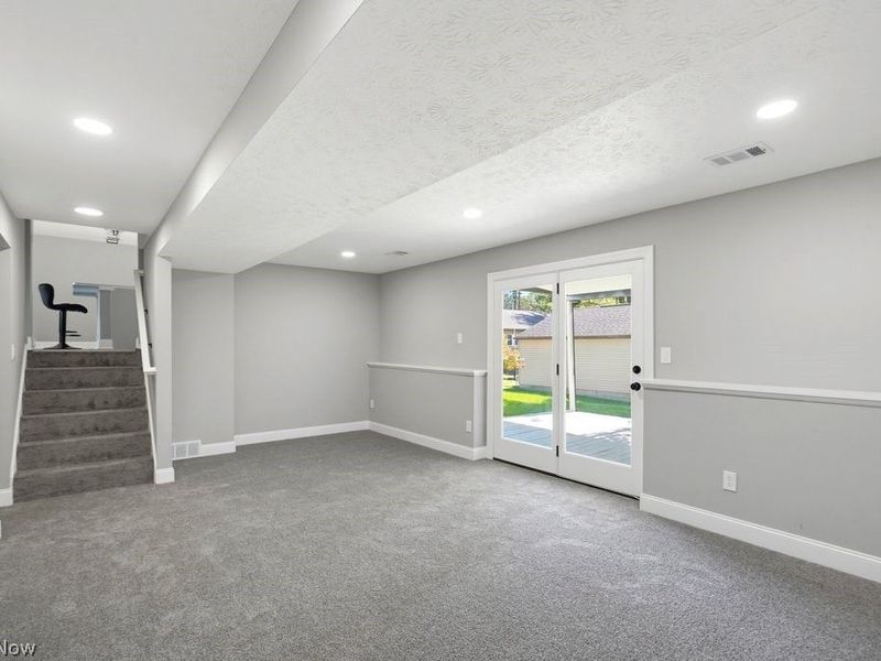 3246 E Waterloo Road, Akron, OH 44312 Photo 7