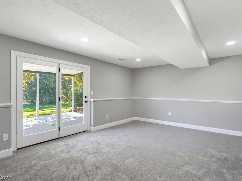 3246 E Waterloo Road, Akron, OH 44312 Photo 8