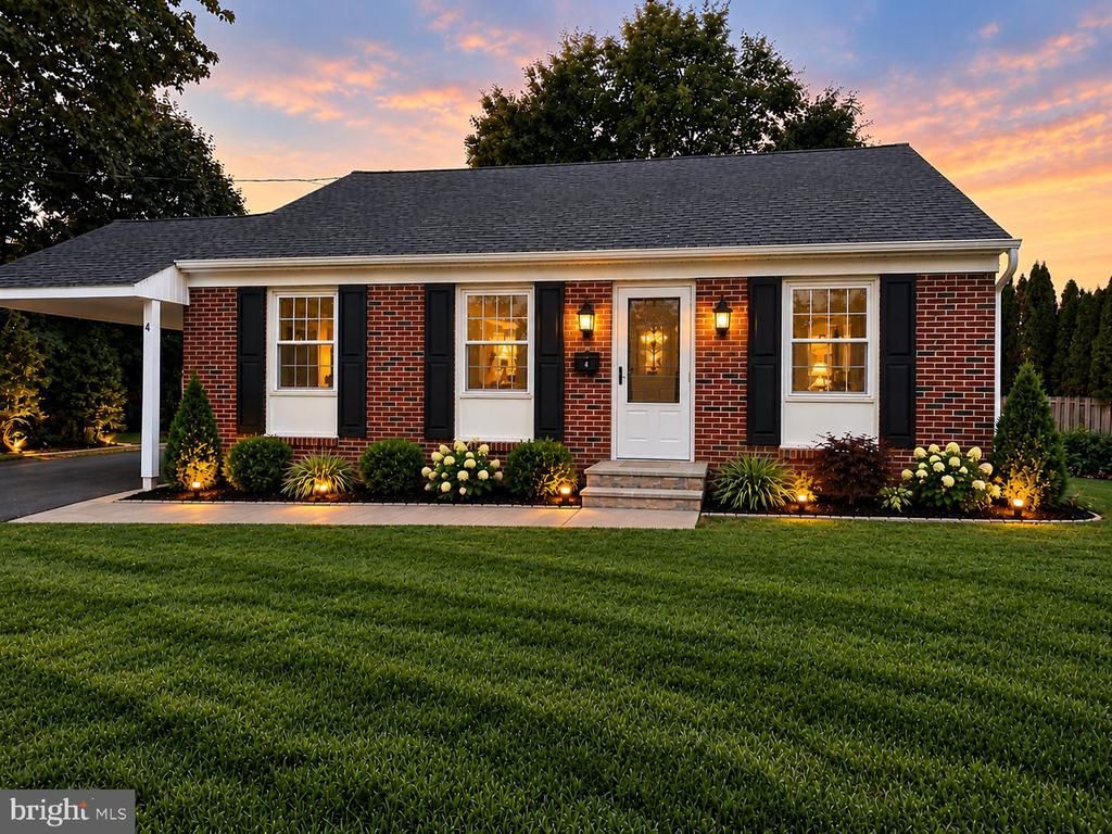 4 MCCARTHY AVENUE, LANGHORNE, PA 19047