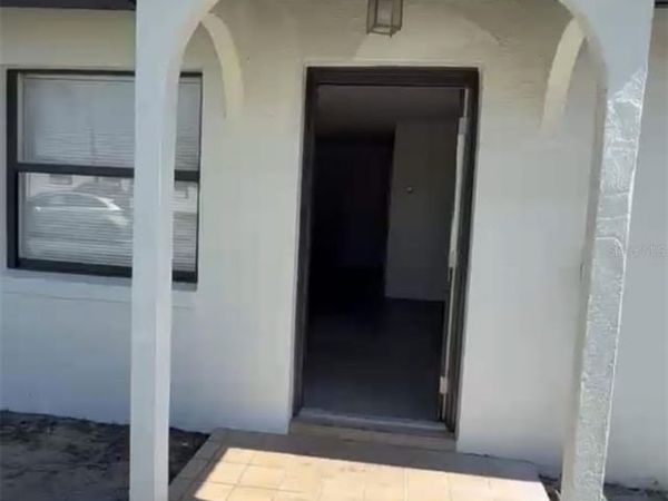 332 BLANCO COURT , Unit 332, AVON PARK, FL 33825