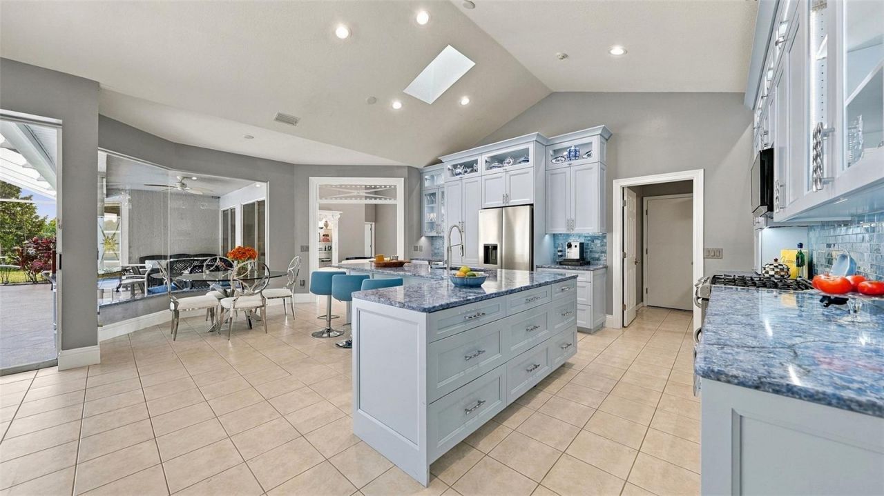 8136 Regents Court, University Park, FL 34201 Photo