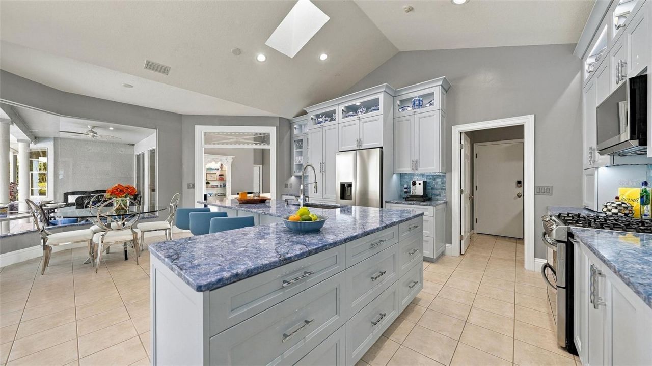 8136 Regents Court, University Park, FL 34201 Photo
