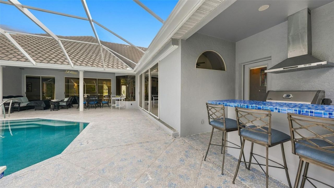 8136 Regents Court, University Park, FL 34201 Photo