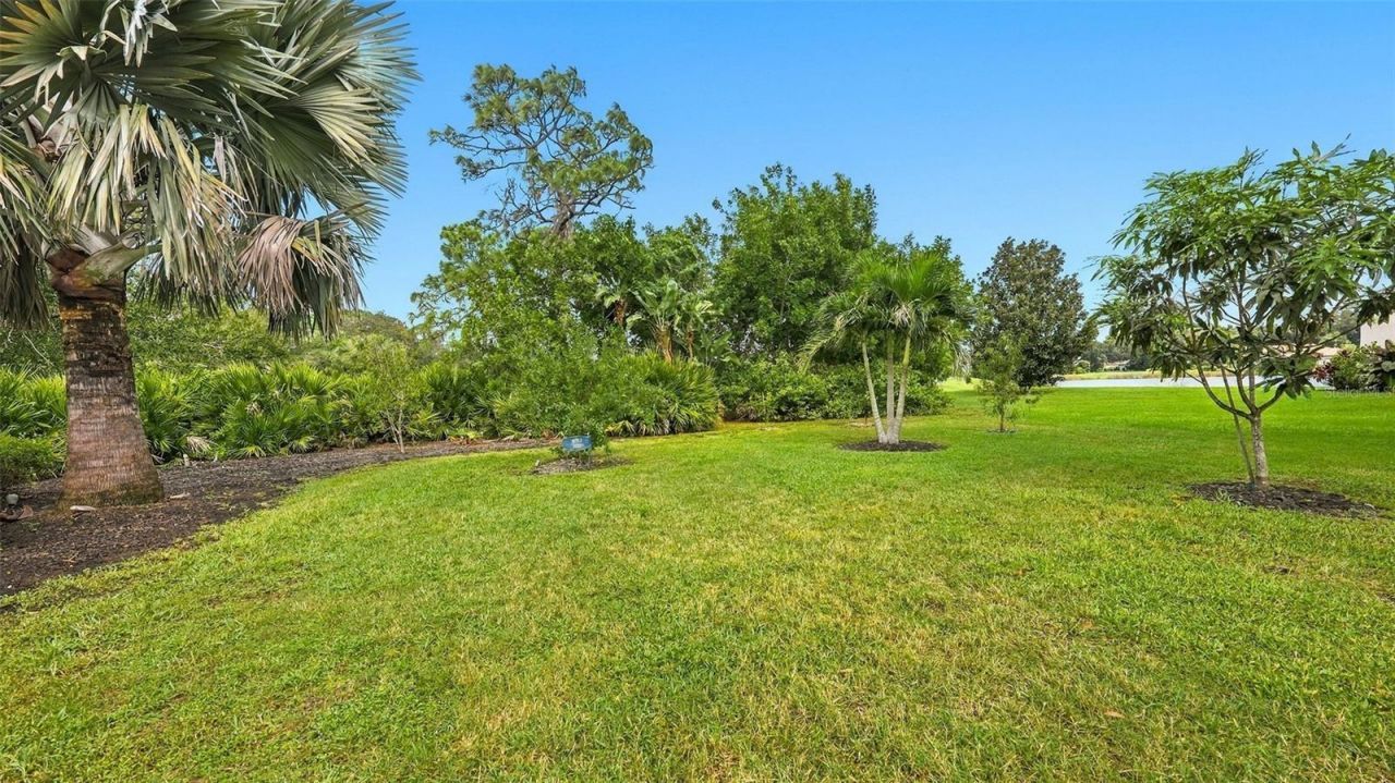 8136 Regents Court, University Park, FL 34201 Photo
