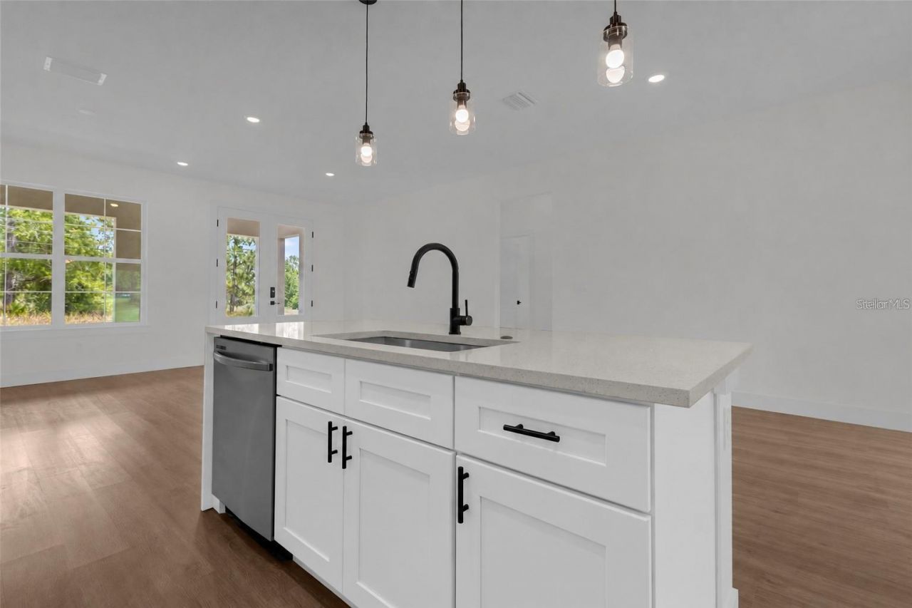 730 W Hummingbird Drive , Citrus Springs, FL 34434 Photo