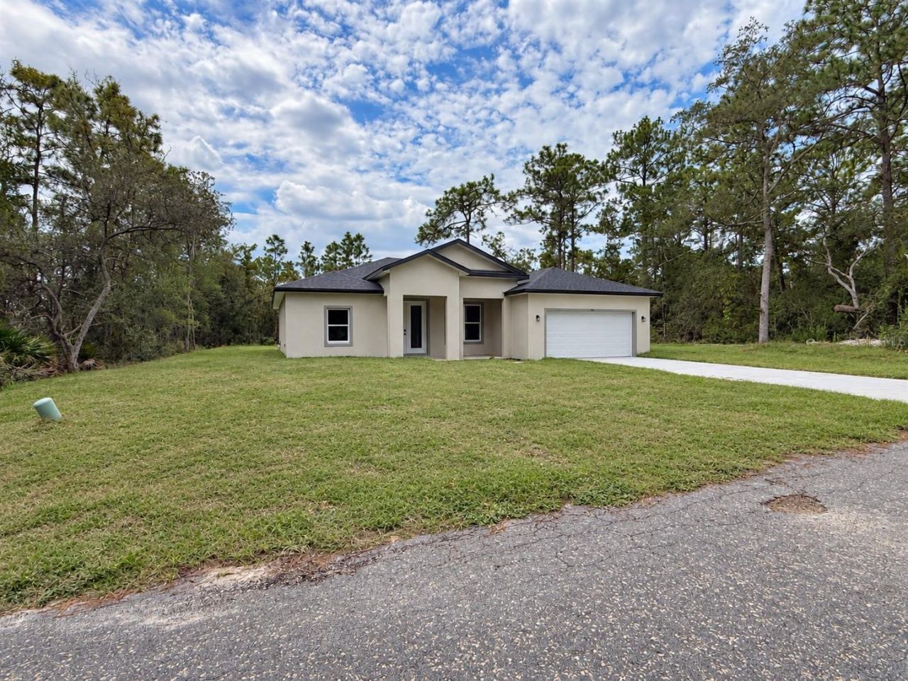 730 W Hummingbird Drive , Citrus Springs, FL 34434 Photo