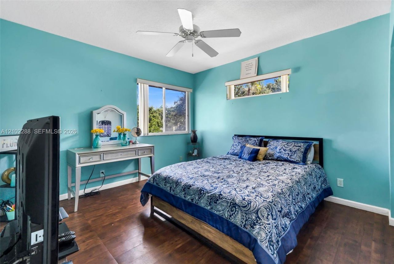17315 SW 13th St, Pembroke Pines, FL 33029 Photo